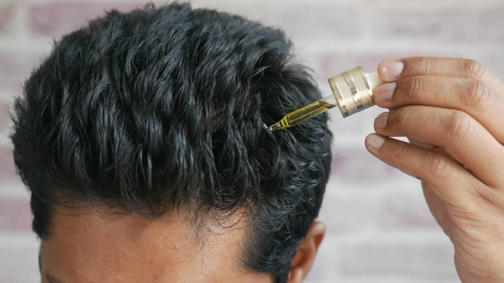 Popular Hair Growth Oils for Men and How to use